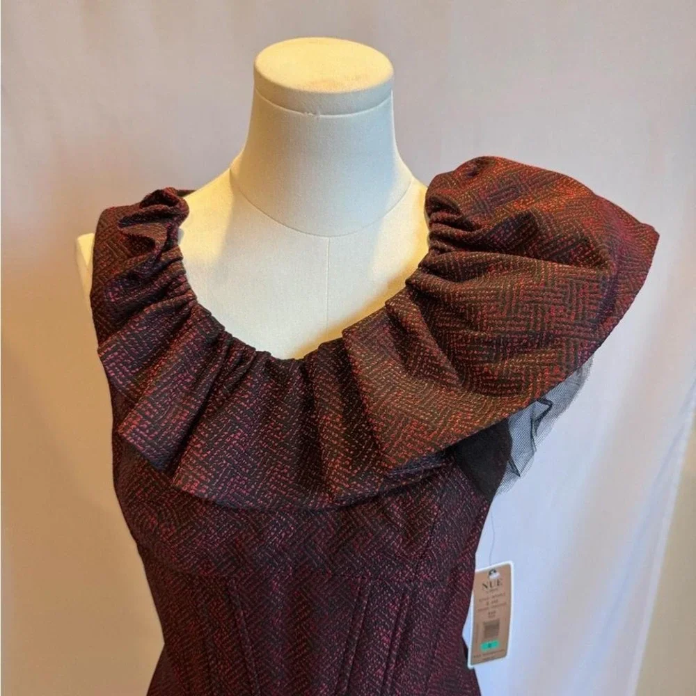Nue by‎ Shani NWT Womens Size Small Beautiful Cocktail Dress Very High Quality